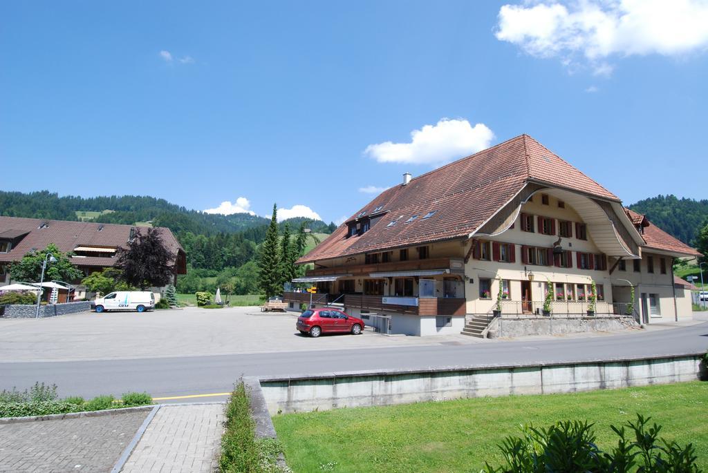 Hirschen Eggiwil Hotel Екстериор снимка