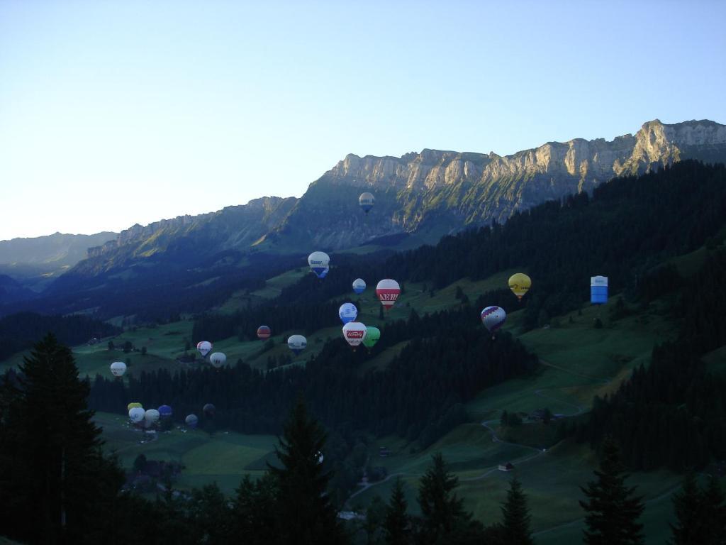 Hirschen Eggiwil Hotel Екстериор снимка